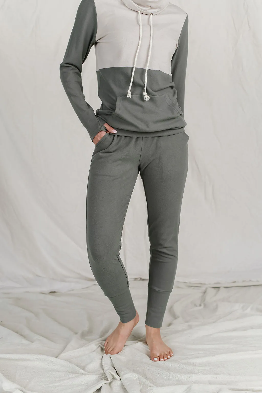 Ampersand Avenue [&] - Performance Fleece Jogger - Wanderlust