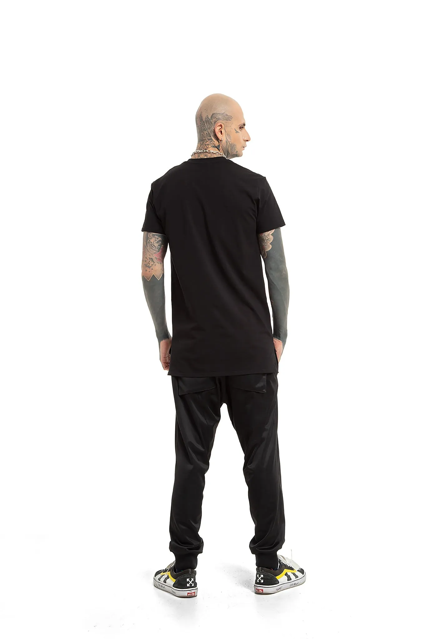 B&W Marika Rossa - regular fit T-shirt with side cuts