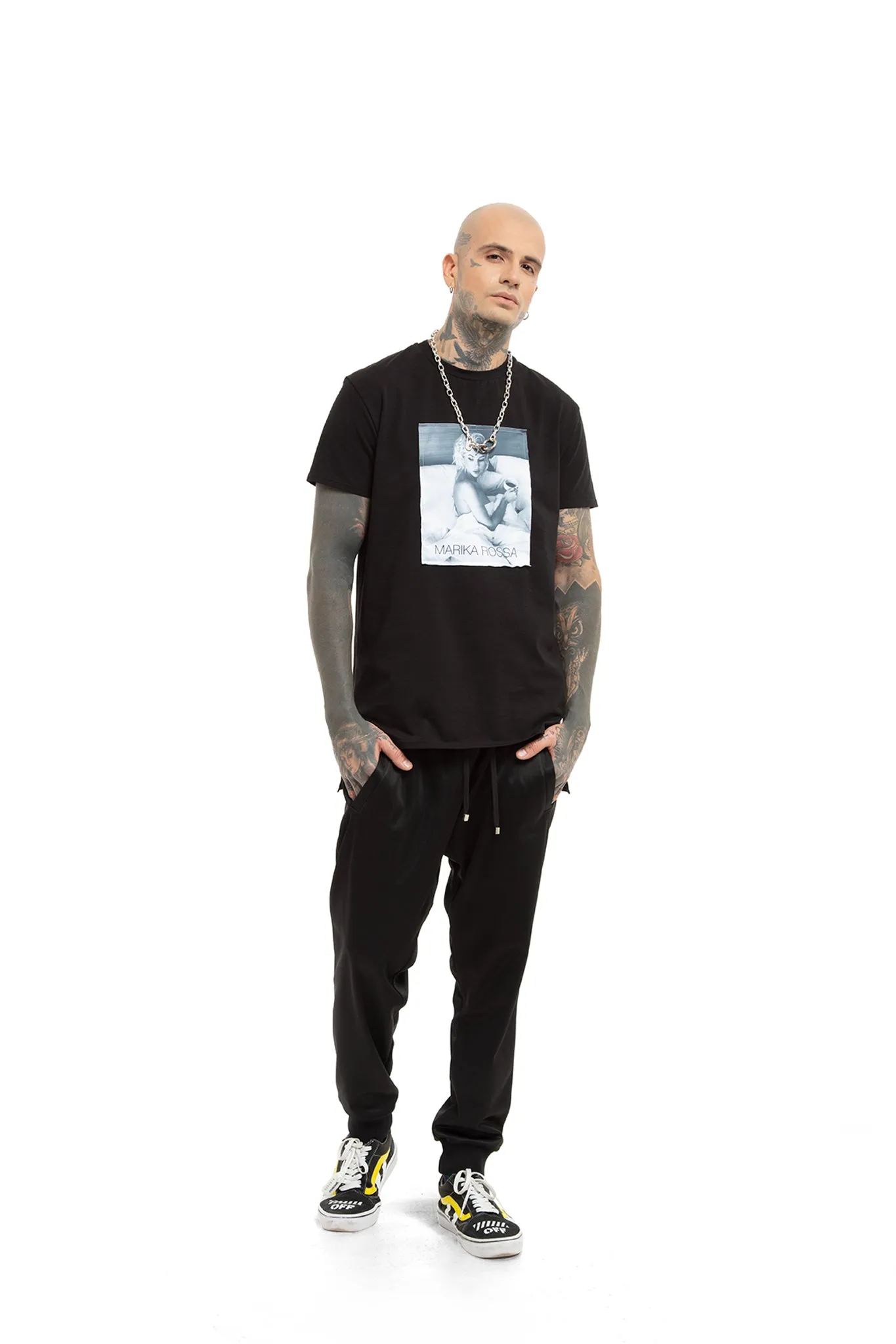 B&W Marika Rossa - regular fit T-shirt with side cuts