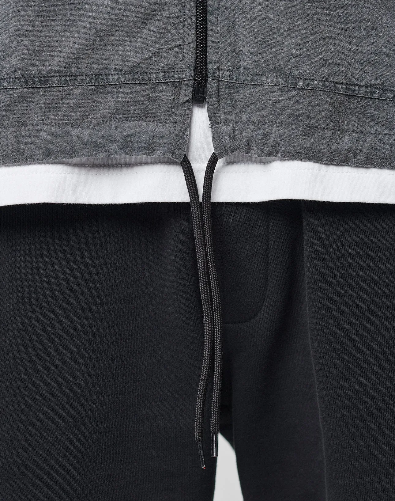 Basic Light Hooded Zip