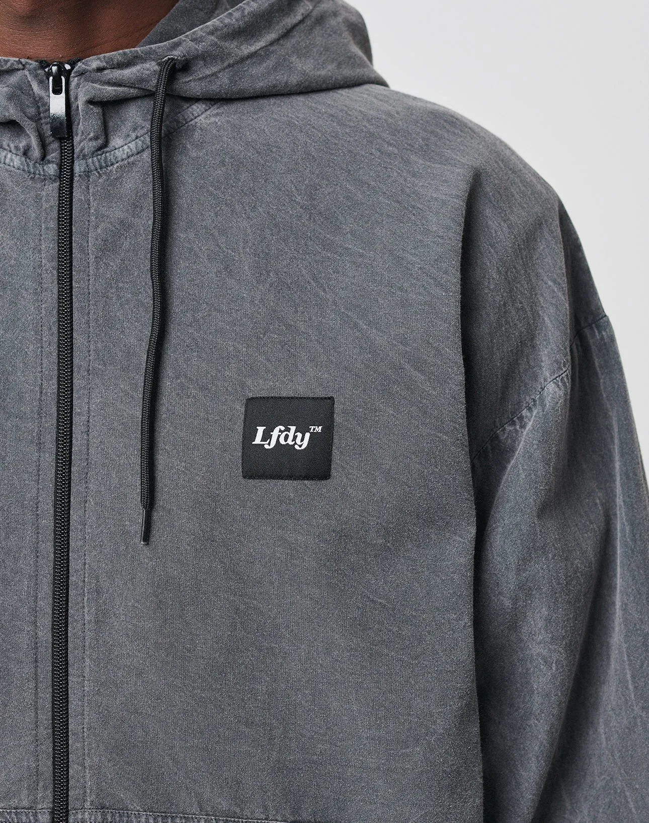 Basic Light Hooded Zip