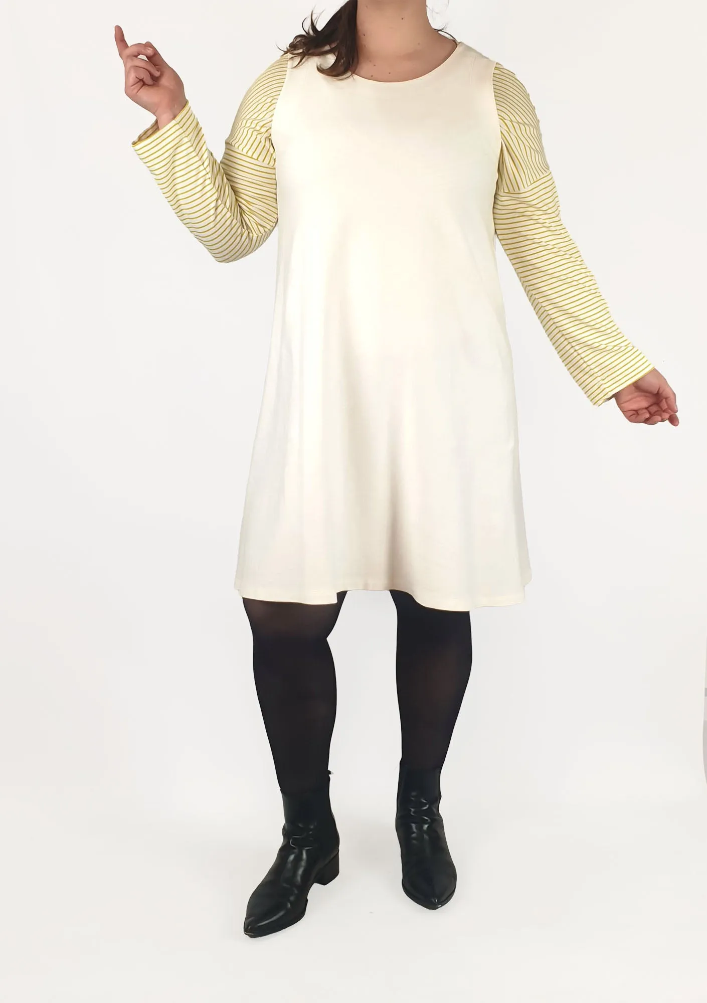 Cos pre-owned white sleeveless dress size L (best fits size 14)