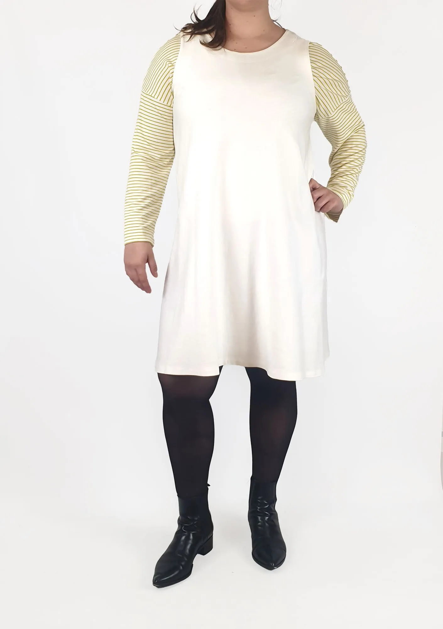 Cos pre-owned white sleeveless dress size L (best fits size 14)