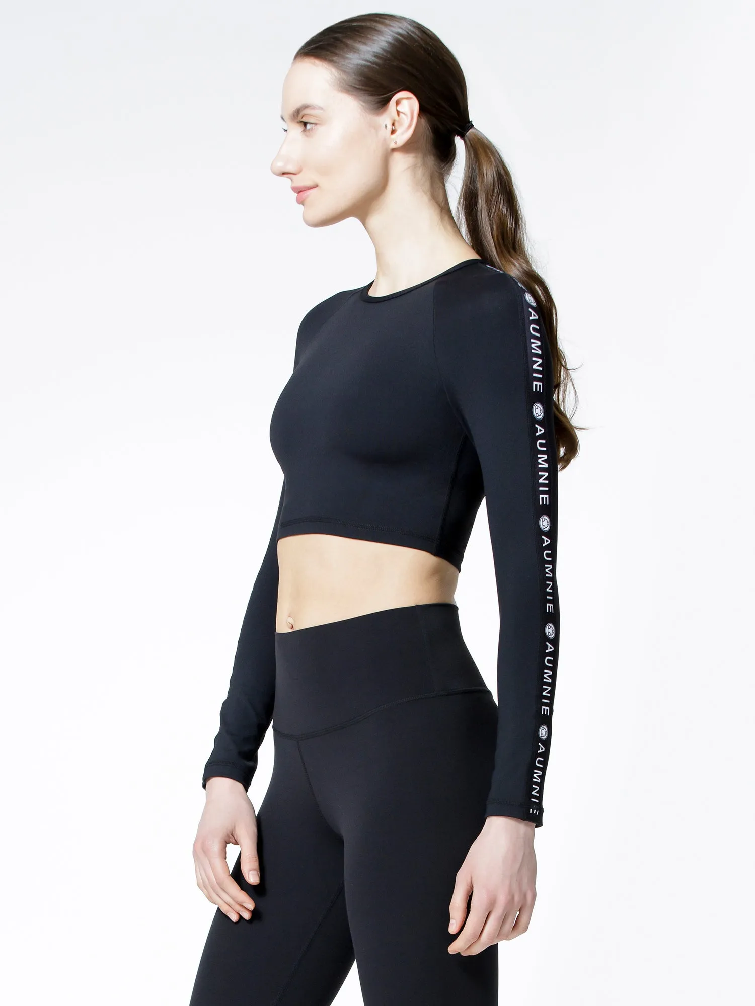 CROPPED HENLEY TEE