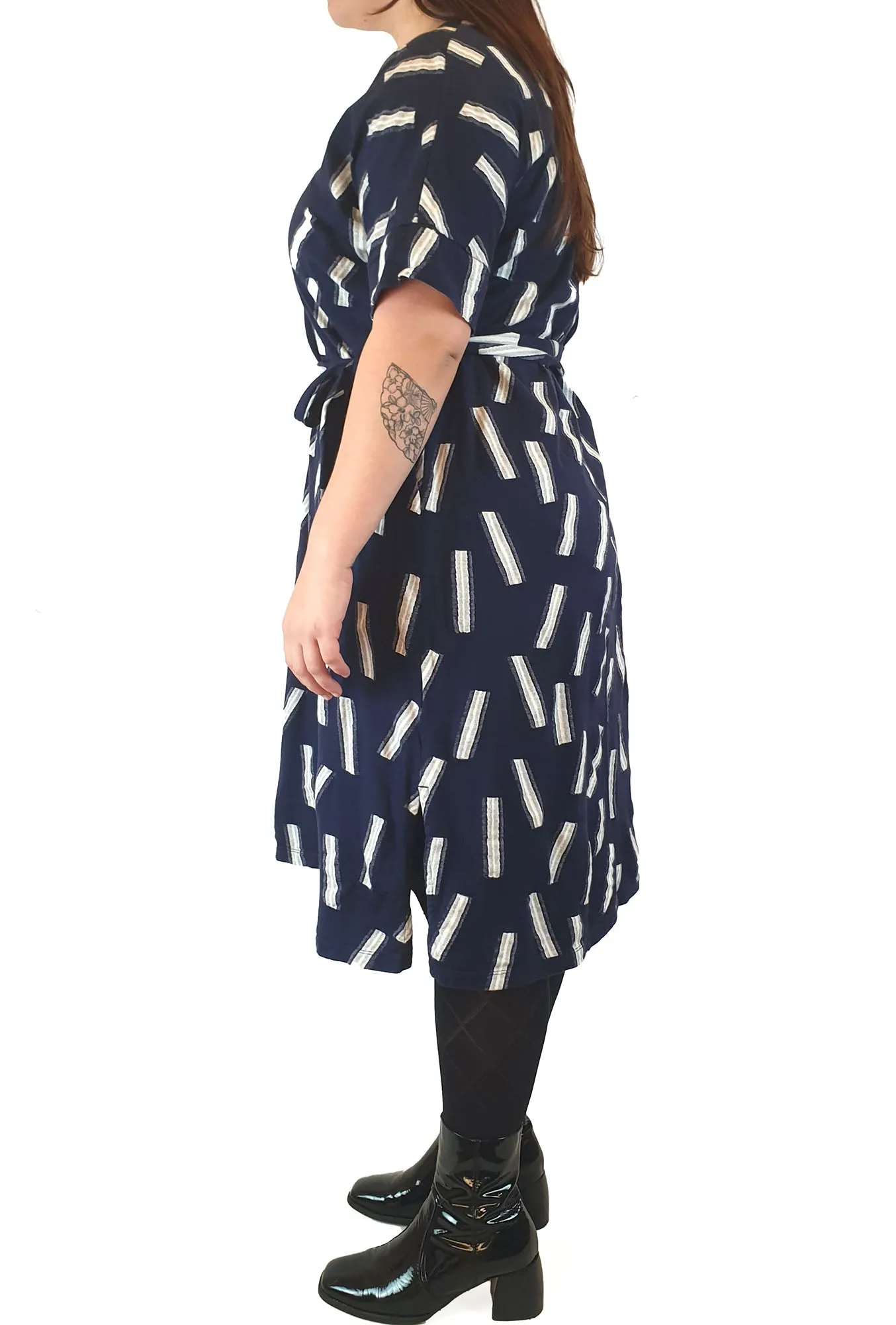 Elk navy dress with white stripe print size M/L, easily fits up to a size 16