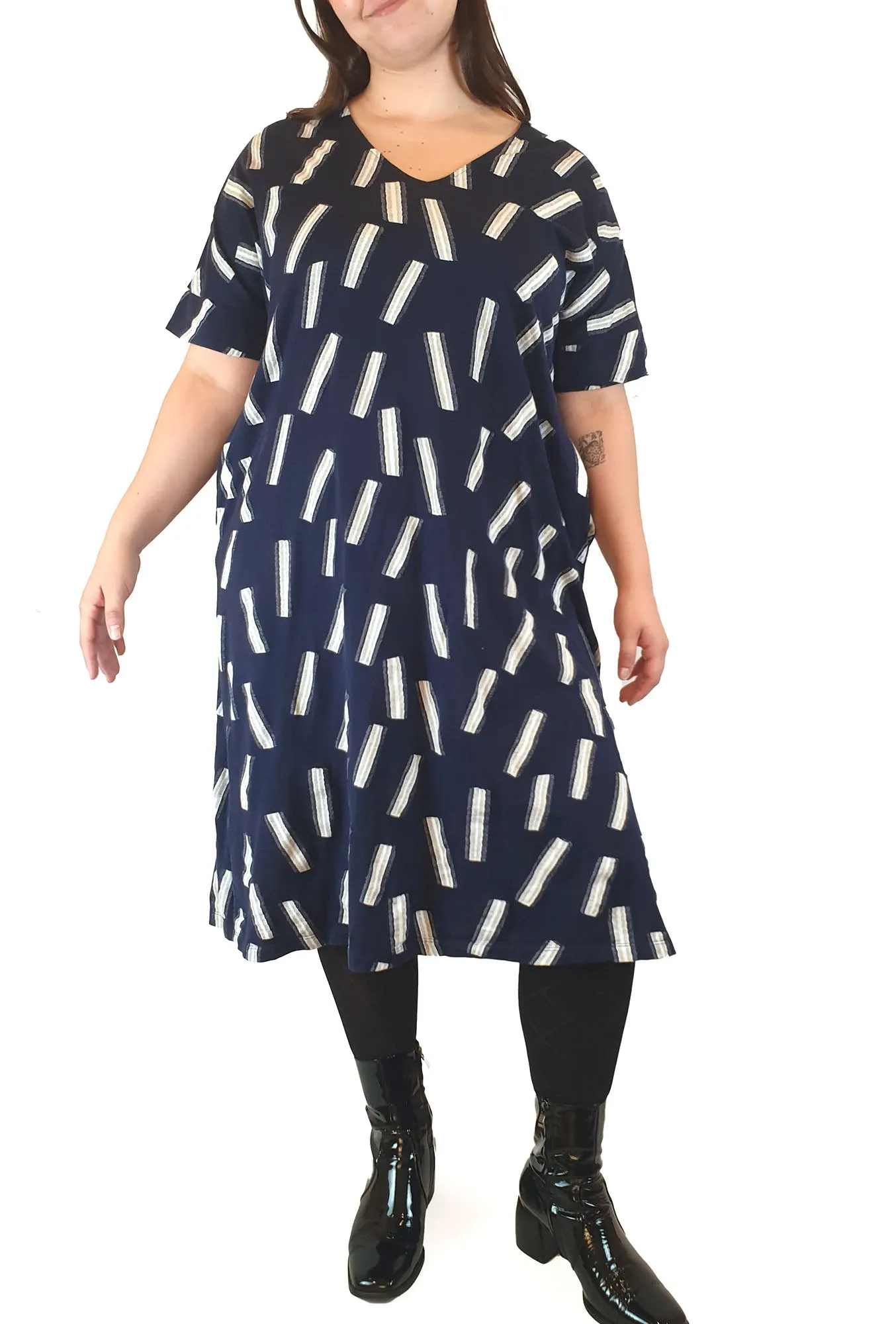 Elk navy dress with white stripe print size M/L, easily fits up to a size 16