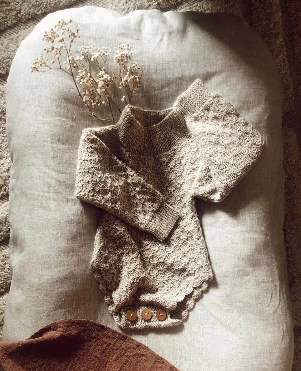 Fern Long sleeved knit romper - Dune