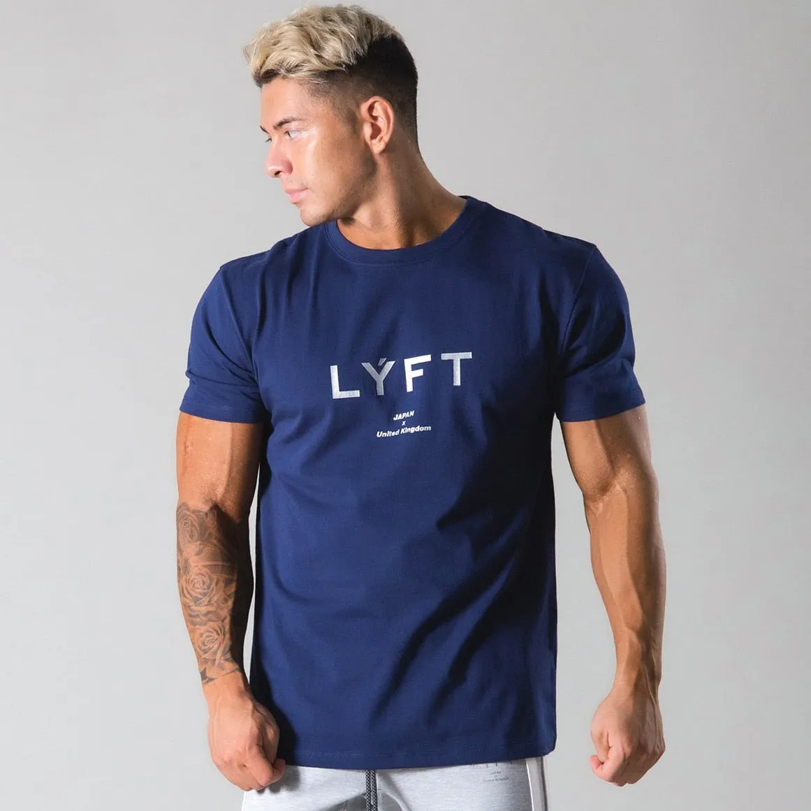 Men's Summer  Fitness Bodybuilding  Cotton Short Sleeves Round Neck T Shirts