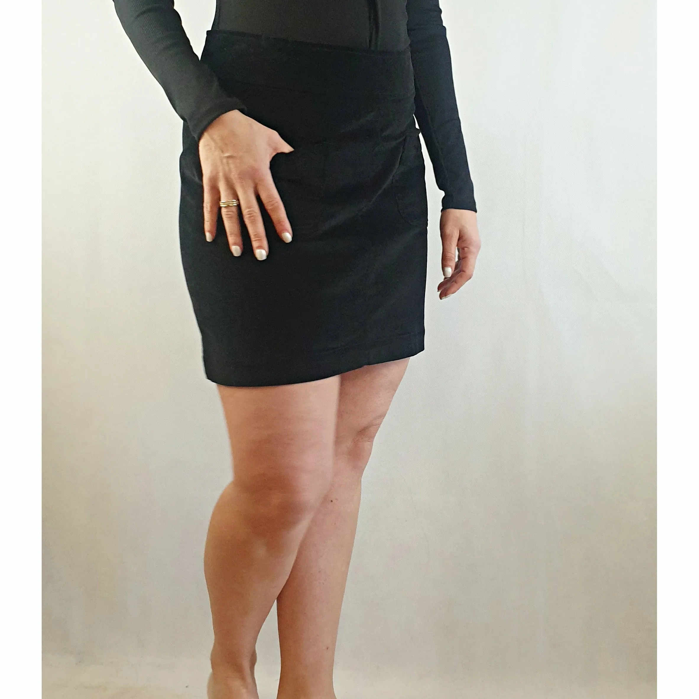Princess Highway black cord mini skirt size 12