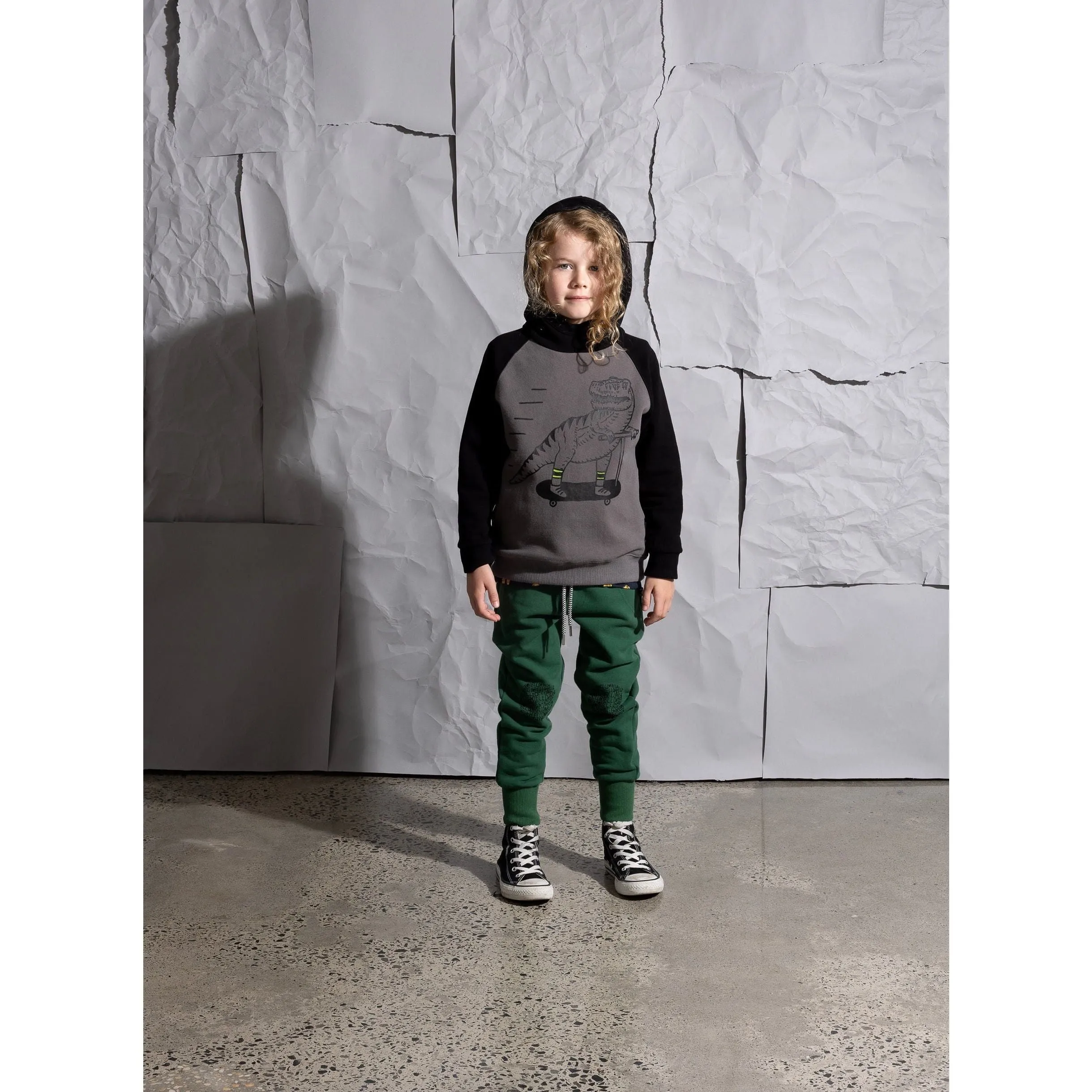 Scooting Dino Furry Hood - Dark Grey/Black