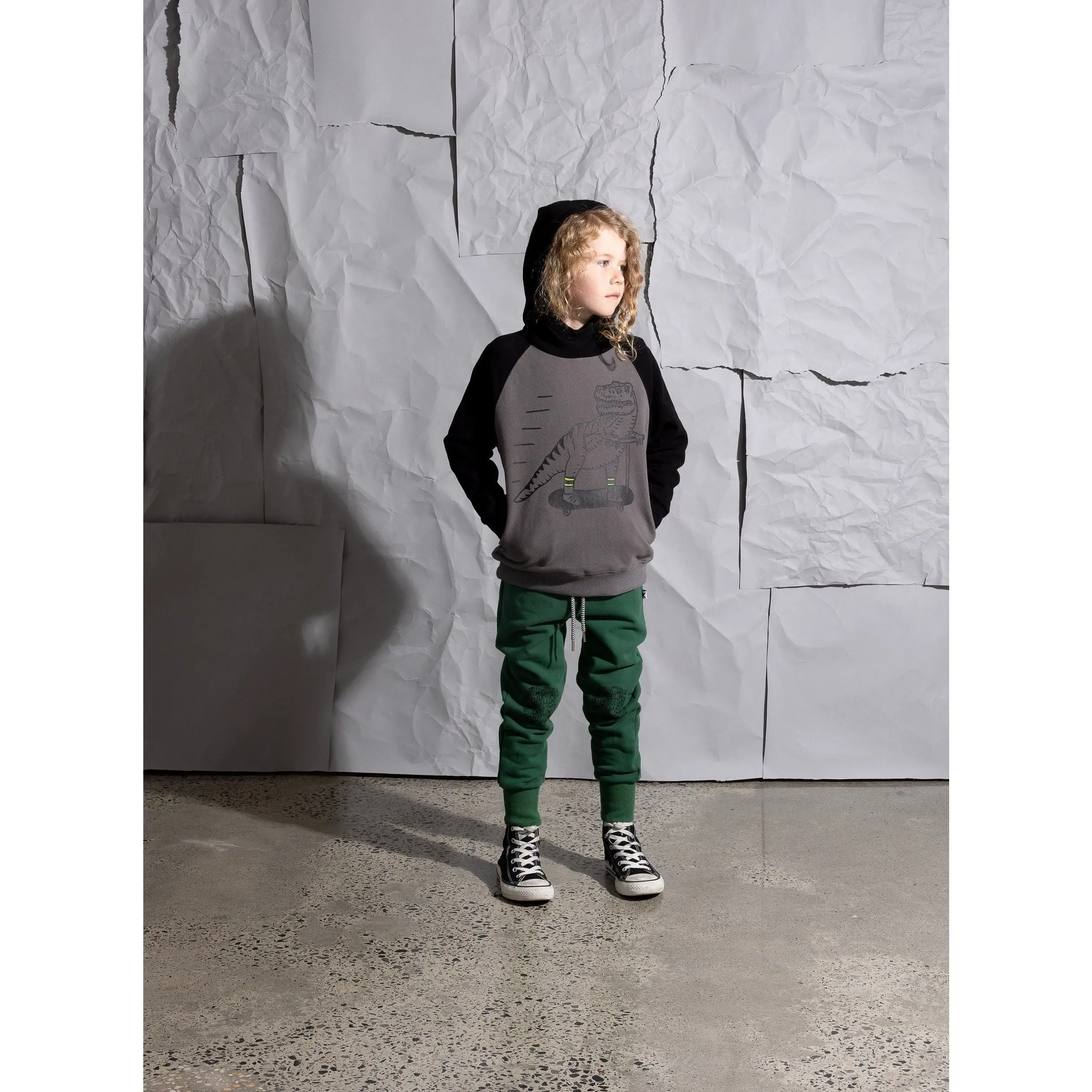 Scooting Dino Furry Hood - Dark Grey/Black