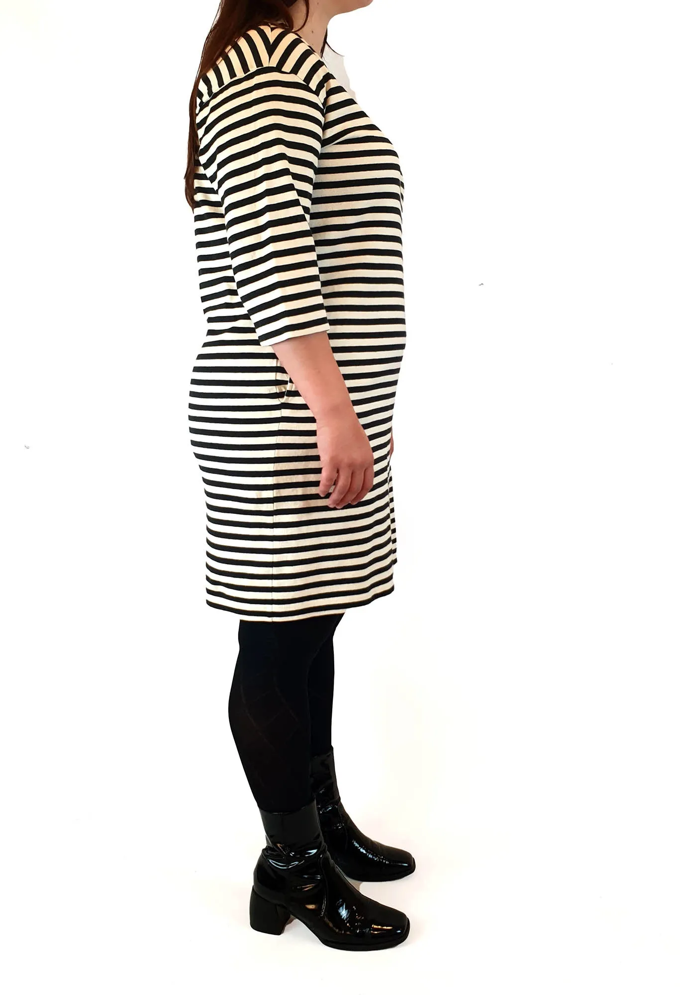 Uniqlo black and white cotton striped half sleeve dress size L