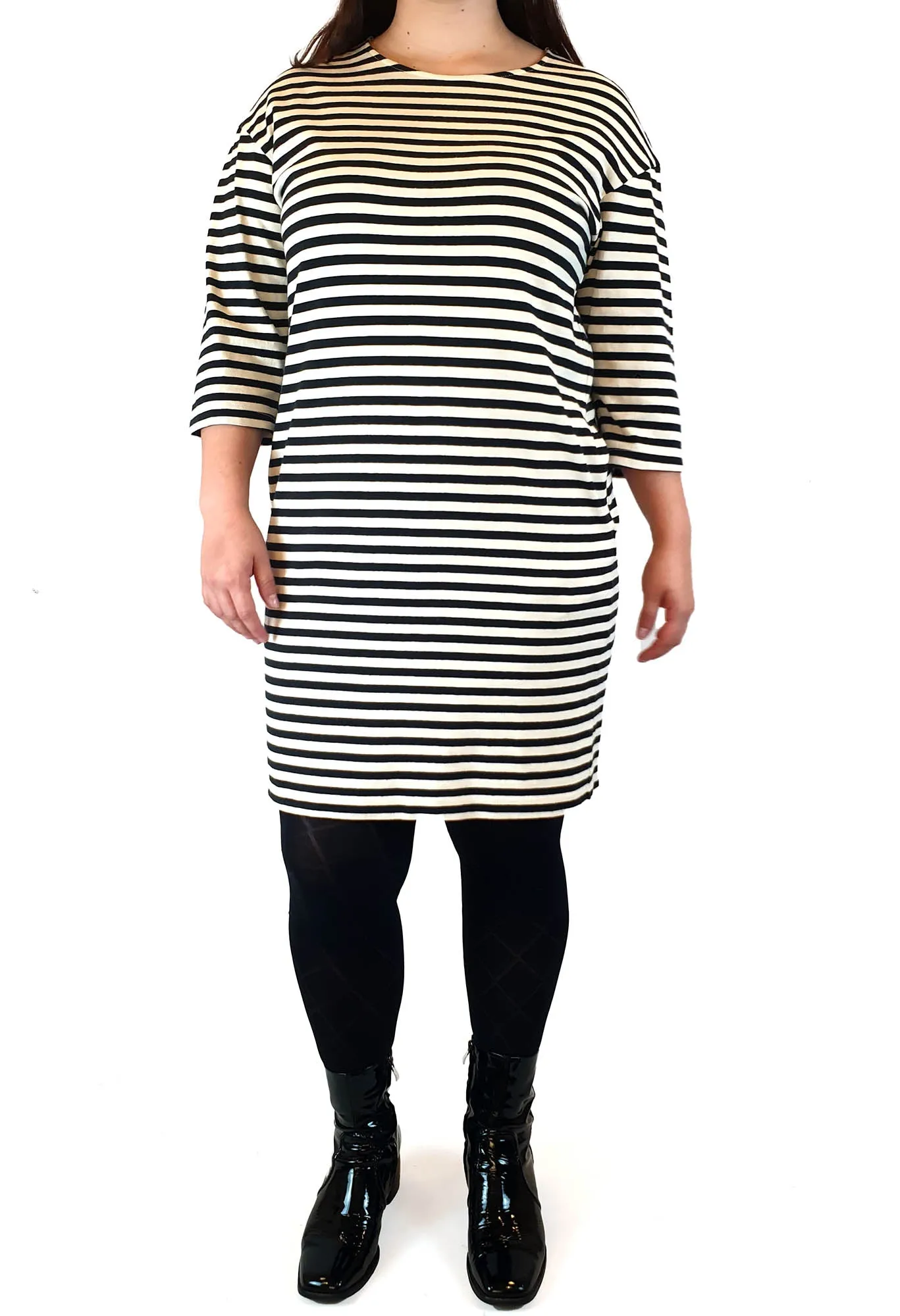Uniqlo black and white cotton striped half sleeve dress size L