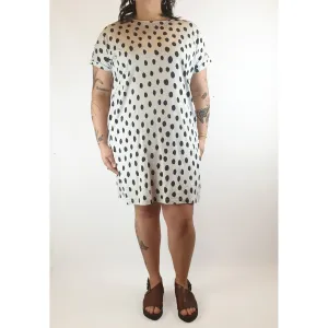 Uniqlo x Scandanavian Pattern Collection tee shirt dress with polka dots size L (best fits size 14)